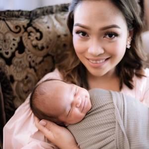 Meet your Posher, Aira monica